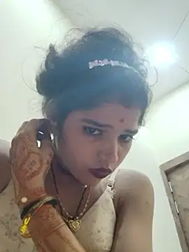 Snapshot of Mahek_love143 chatting on 06.21.26 Mahek love143 online show from 06.21.26
