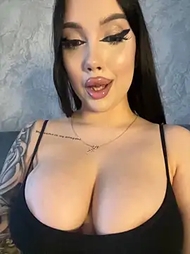 Snapshot of kiss_Lissa chatting on 02.01.26 kiss Lissa online show from 02.01.26