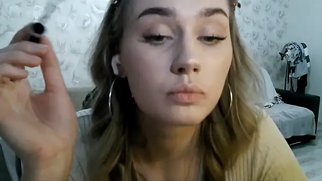 JerrieLoosle online show from 10.09.25