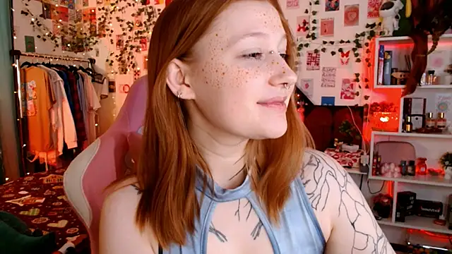 Snapshot of Ayla_Hicks chatting on 01.07.26 Ayla Hicks online show from 01.07.26