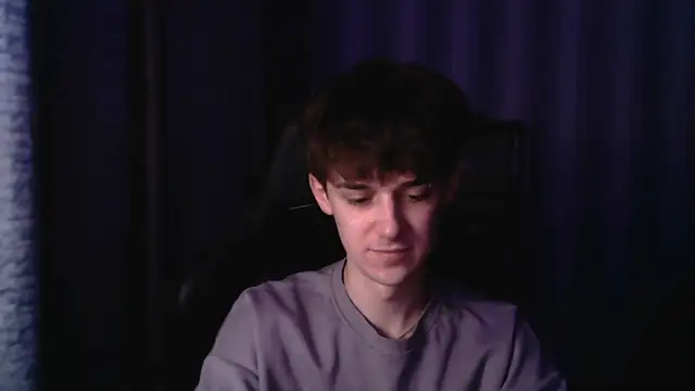 Hoot Dude  online show from 12.02.25