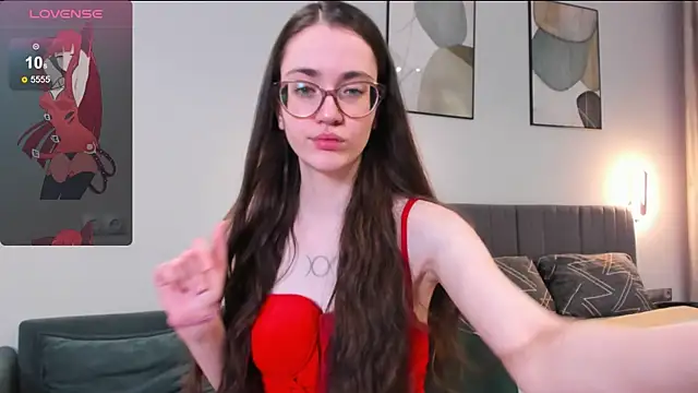 bellacatlovesmeat online show from 10.25.25