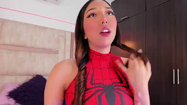 emily  walker online show from 11.26.25