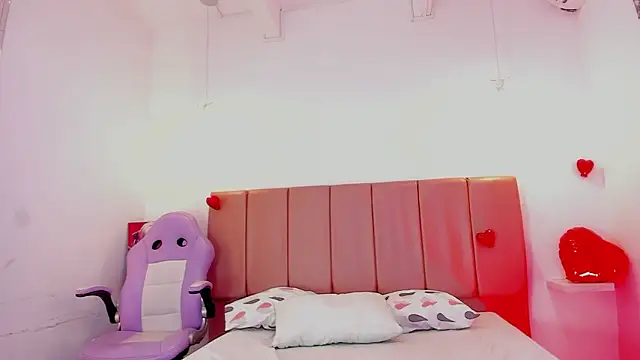 emily  walker online show from 02.15.26