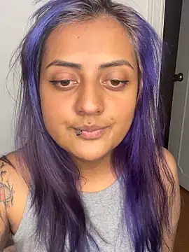 sunnymoonn 1 online show from 10.18.25