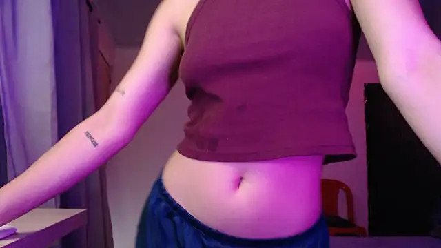 LittleCheerry69 online show from 10.22.25