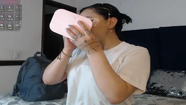 Snapshot of Brigith24 chatting on 12.04.25 Brigith24 online show from 12.04.25