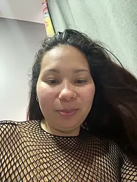 lachinita-32 online show from 10.18.25
