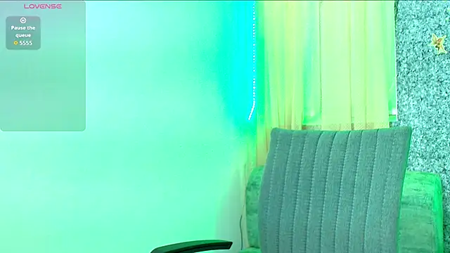 Snapshot of Sally_Ricci chatting on 10.02.25 Sally Ricci online show from 10.02.25