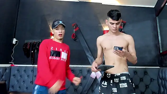 liam coleman25 online show from 12.05.25