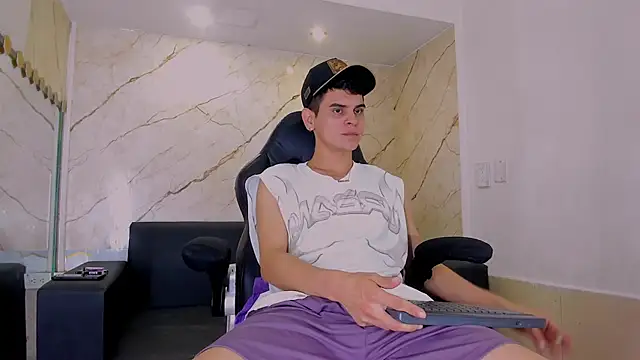 liam coleman25 online show from 01.12.26