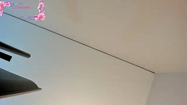 Charlotte hall  online show from 01.10.26