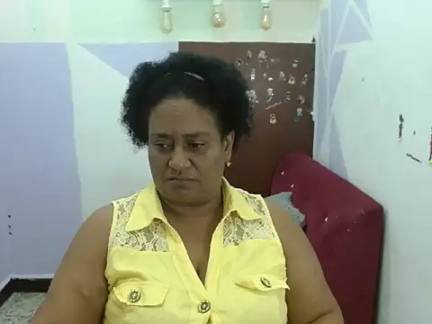 Snapshot of Sharon-liee chatting on 01.15.26 Sharon-liee online show from 01.15.26