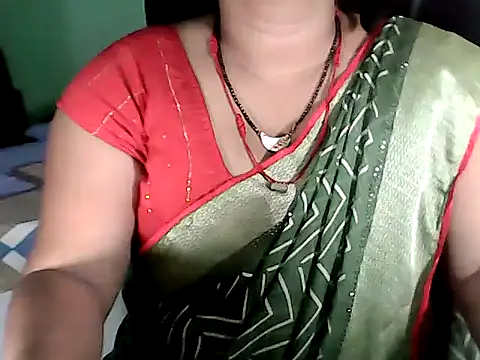 BABITA KUMARII online show from 09.25.25