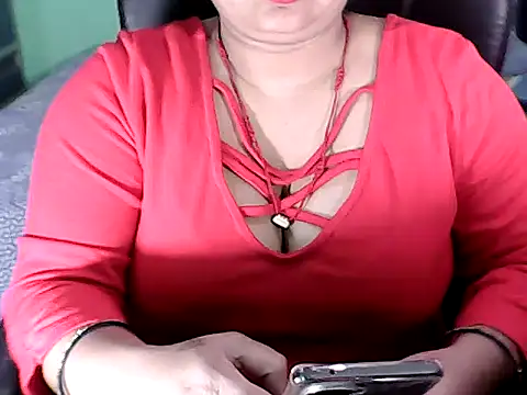 BABITA KUMARII online show from 11.17.25