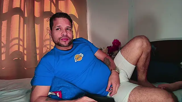 Snapshot of LucasGaeel chatting on 01.13.26 LucasGaeel online show from 01.13.26