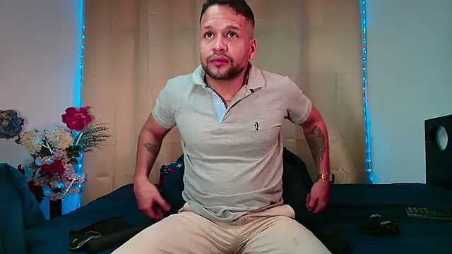 Snapshot of LucasGaeel chatting on 02.05.26 LucasGaeel online show from 02.05.26