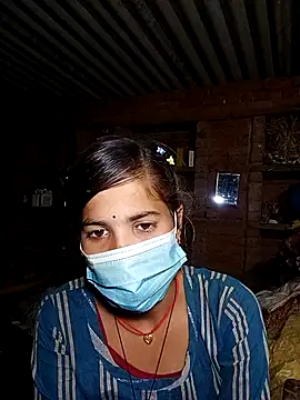 Cuty nensi online show from 10.17.25