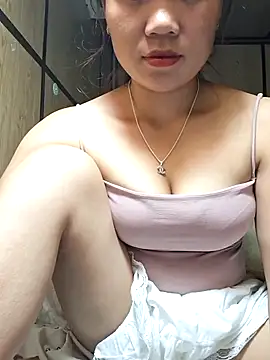 kimchi-zz online show from 10.15.25