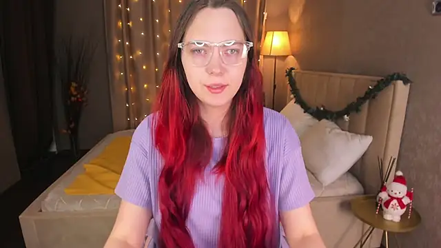 Monica  Queen online show from 12.16.25