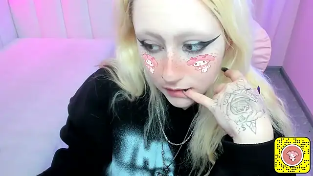 JuliaSharkk online show from 11.09.25