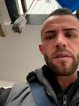 Snapshot of sexyman1936 chatting on 10.30.25 sexyman1936 online show from 10.30.25