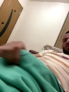 Snapshot of sexyman1936 chatting on 11.04.25 sexyman1936 online show from 11.04.25