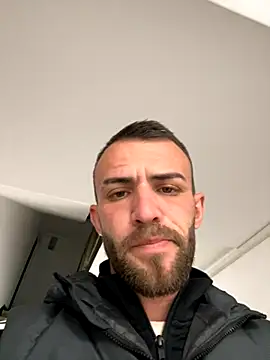 Snapshot of sexyman1936 chatting on 11.06.25 sexyman1936 online show from 11.06.25