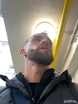 Snapshot of sexyman1936 chatting on 11.07.25 sexyman1936 online show from 11.07.25