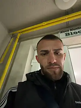 Snapshot of sexyman1936 chatting on 11.28.25 sexyman1936 online show from 11.28.25