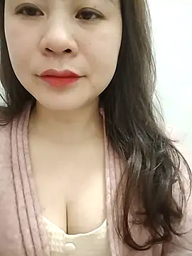 Girl Shy2000 online show from 02.13.26