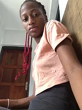 Caramel102004 online show from 03.26.26