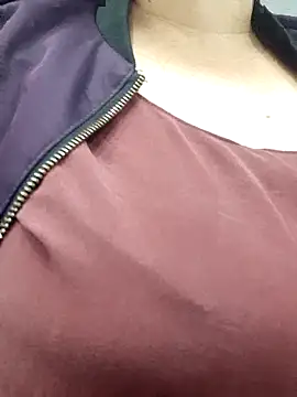 Kimkhaepretty online show from 12.17.25