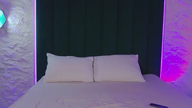 Snapshot of Luna_Olsen chatting on 02.05.26 Luna Olsen online show from 02.05.26