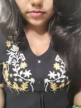 Miss Rose   online show from 10.03.25