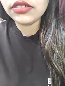 Snapshot of Miss_Rose__ chatting on 04.28.26 Miss Rose online show from 04.28.26