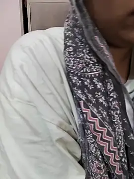 Snapshot of Miss_Rose__ chatting on 05.29.26 Miss Rose online show from 05.29.26