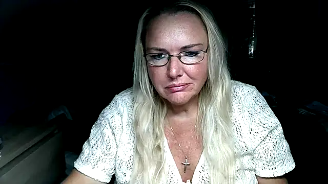 Sandy-Summer online show from 09.25.25