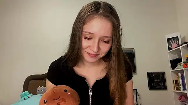 Denny Yorgeritai online show from 10.18.25