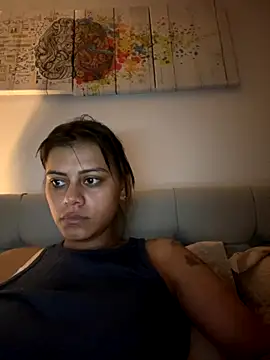 anna evans09 online show from 10.14.25