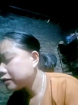 Snapshot of Samyy_xx chatting on 11.10.25 Samyy xx online show from 11.10.25