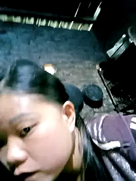 Snapshot of Samyy_xx chatting on 11.19.25 Samyy xx online show from 11.19.25