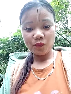 Snapshot of Samyy_xx chatting on 11.21.25 Samyy xx online show from 11.21.25