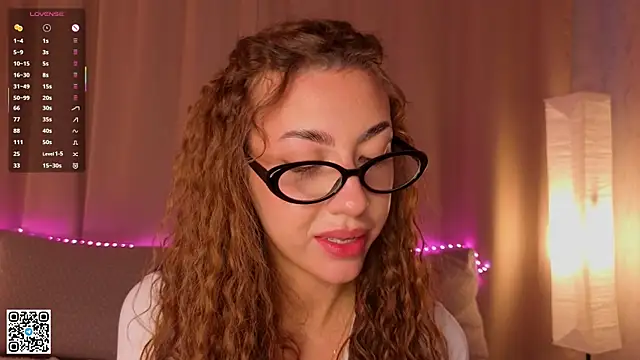 KeilaJeschon online show from 11.21.25