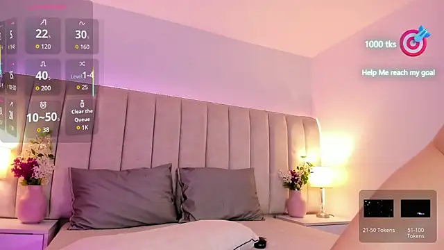 Snapshot of EllaaThorne chatting on 11.27.25 EllaaThorne online show from 11.27.25