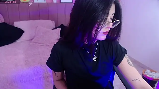 isa bunny18 online show from 02.03.26