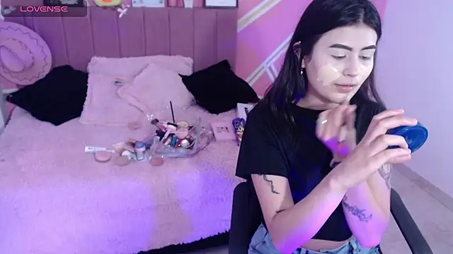 isa bunny18 online show from 02.05.26