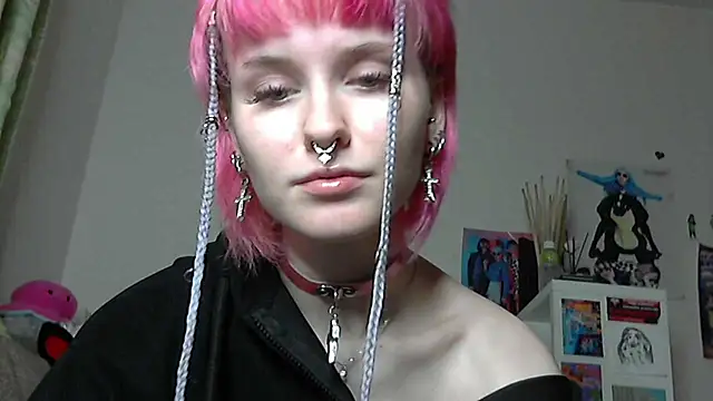 Snapshot of Paradoxy_ chatting on 02.21.26 Paradoxy online show from 02.21.26