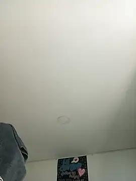 Pingasaboy20 online show from 11.28.25