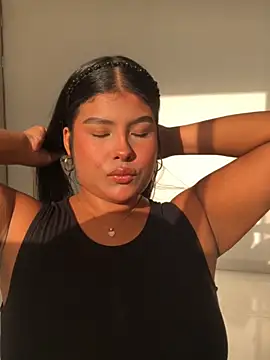 AnaBrowmn online show from 10.15.25